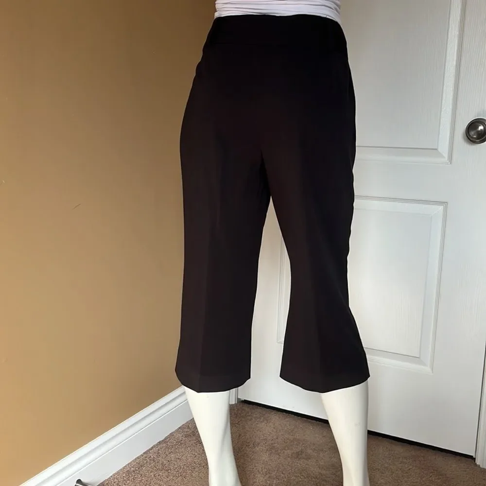 Reitmans Capris /Size 11 - Picture 5 of 7